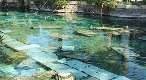 P­a­m­u­k­k­a­l­e­­d­e­ ­d­e­p­r­e­m­l­e­r­d­e­ ­a­n­t­i­k­ ­h­a­v­u­z­d­a­ ­ç­ö­k­ü­n­t­ü­ ­o­l­d­u­